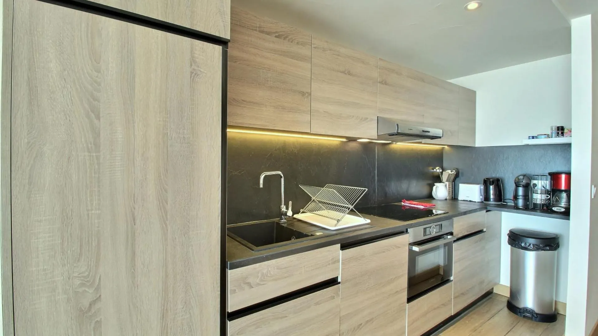 Arc 1600, Le Ridge, Appartement 10 Personnes Duplex Vue Montagne - Ski Aux Pieds - Sauna, Hammam, Jacuzzi, Piscine Les Arcs  Apartament Les Arcs (Savoie)